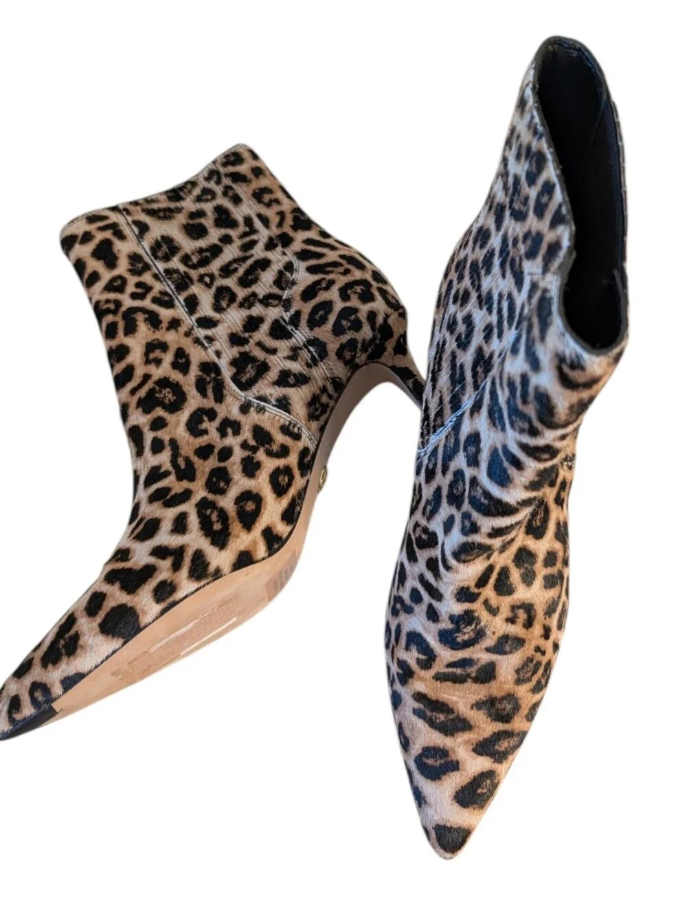 Veronica Beard Lisa Ankle Boots.in Leopard Print.....Size 7.5